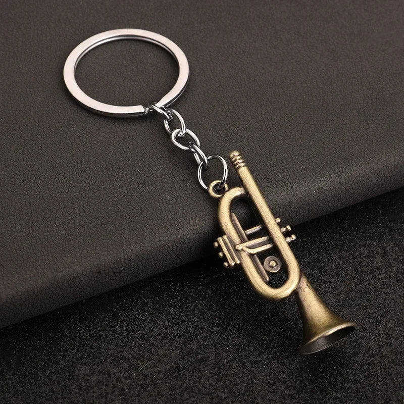 Creative Music Enthusiast Mini Metal Cute Keychain Saxophone Pendant Key Ring Accessories Personalized Keyring Lover Small Gift