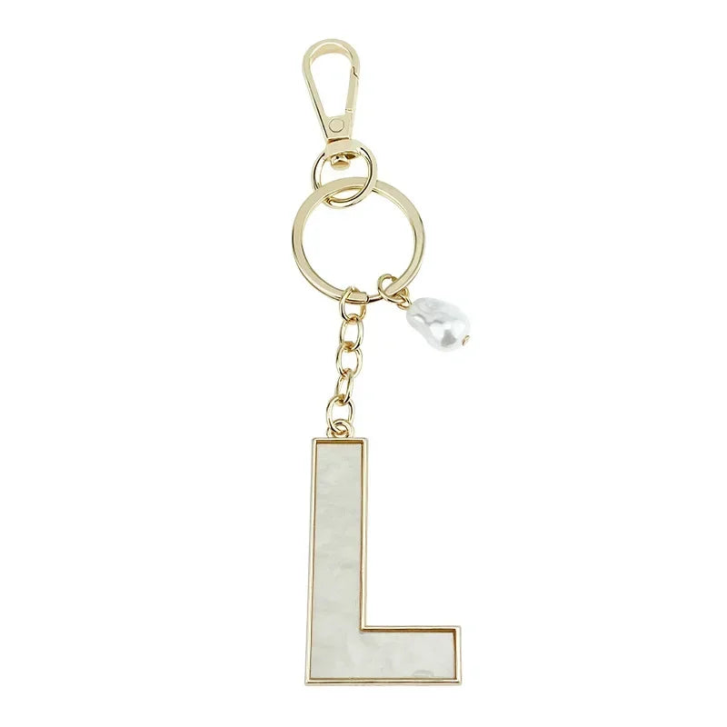 Fashion Pendant Keychain with Luxury Pearl Decoration A-Z Initials Keyring Couples Metal Initial Pendant DIY Gift for Men Women