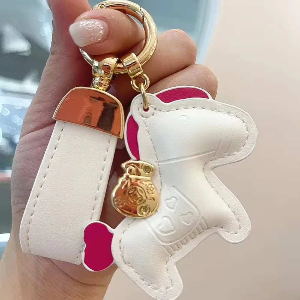 Custom Laser Engraving Name Originality Cowhide Metal Pony Multi Color Keychain Car Moto Keyring Key Ring Buckle Chains Gift