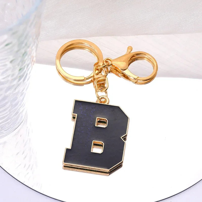 Fashion Bag Pendant Keychain A-Z Initials Keyring for Couples Metal Pendant DIY Gift for Men Women 26 Alphabet Accessories Gift
