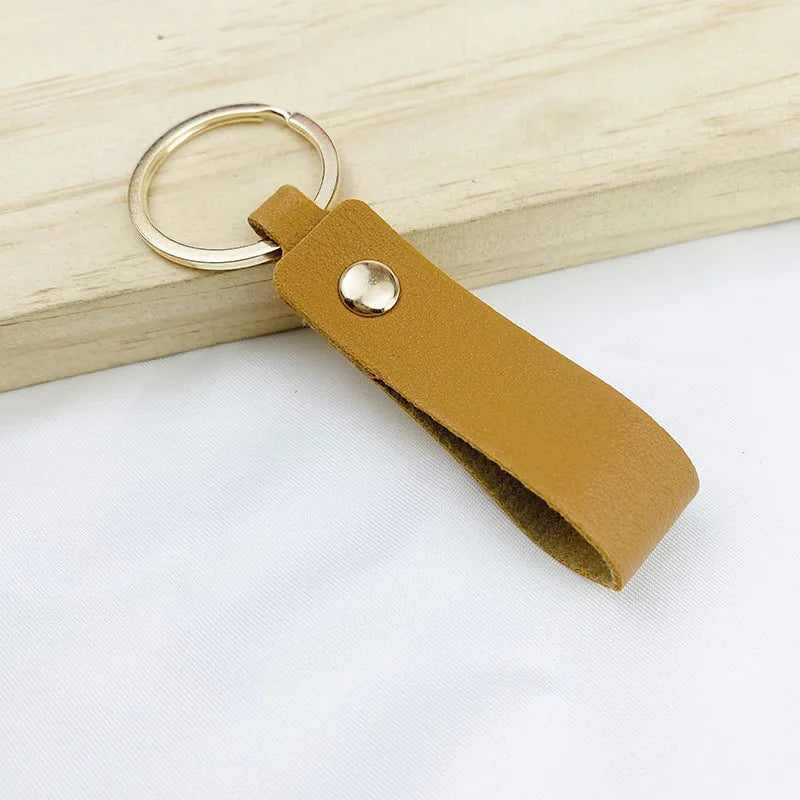 Creative Simple Solid Color PU Short Leather Keychain Customized Name Logo Text Keyring Car Moto Pendant Key Chain Ring Gift