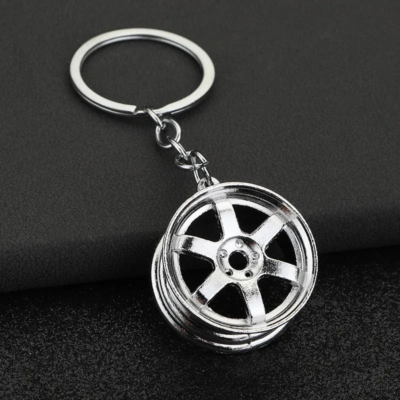Creative Metal Mini Auto Parts Car Wheel Rim Keychain Auto Enthusiast Keyring Accessories Key Ring Chain for Men Lover Gift