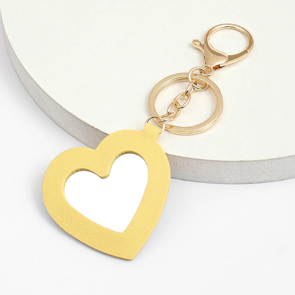 Custom LOGO Name Leather Put on Makeup Mirror Keychain Love Core Heart Keyring for Woman Pendant Key Ring Chain Gift