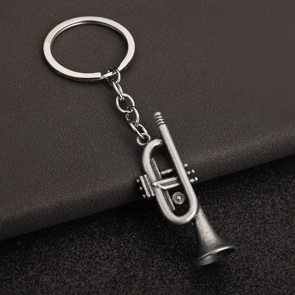 Creative Music Enthusiast Mini Metal Cute Keychain Saxophone Pendant Key Ring Accessories Personalized Keyring Lover Small Gift