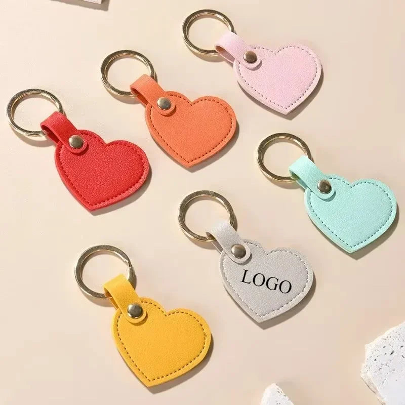 Custom Name Logo Creative Fashionable Leather Love Heart Keychain Pendant Bag Keyrings for Men and Women Key Chain Ring Gift