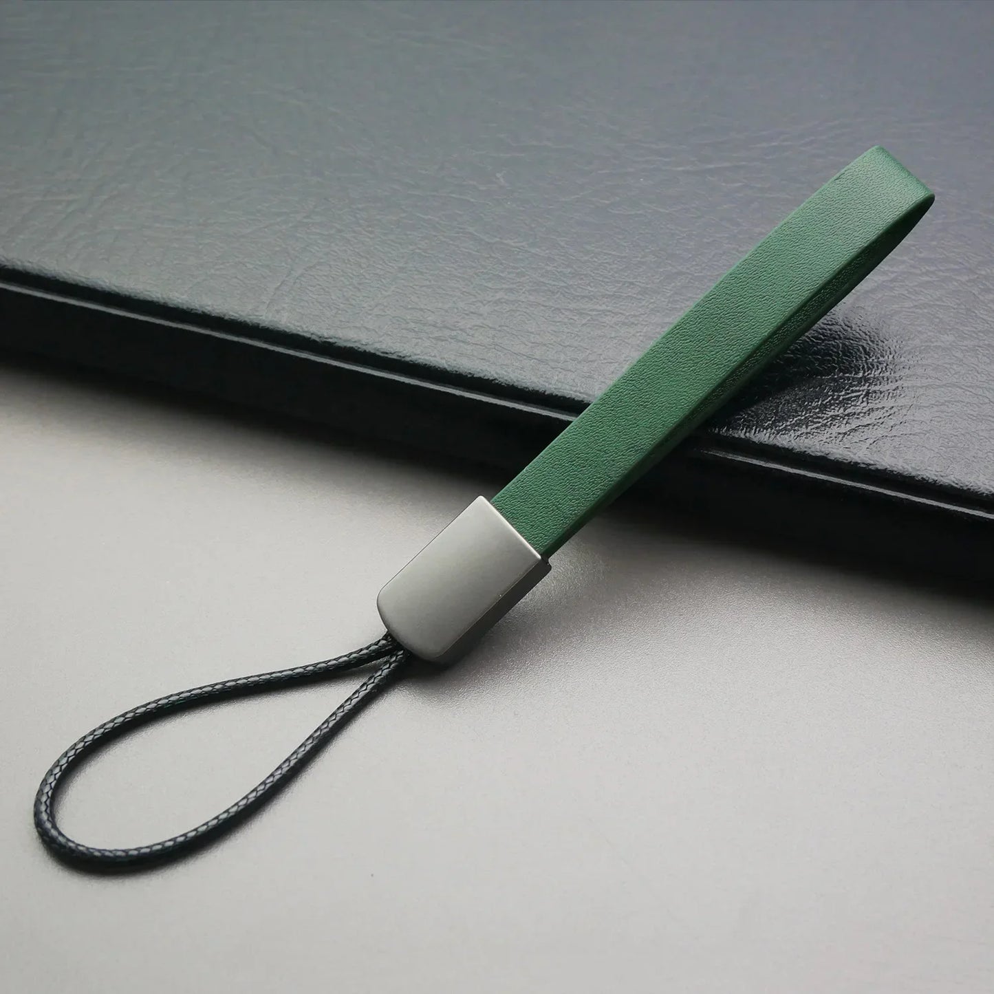 Custom Logo Name Simplicity Keychain Prepare Rope Keyring Car Moto Key Ring Chain Bag Pendant for Fashion Buckl Zinc Alloy Gift