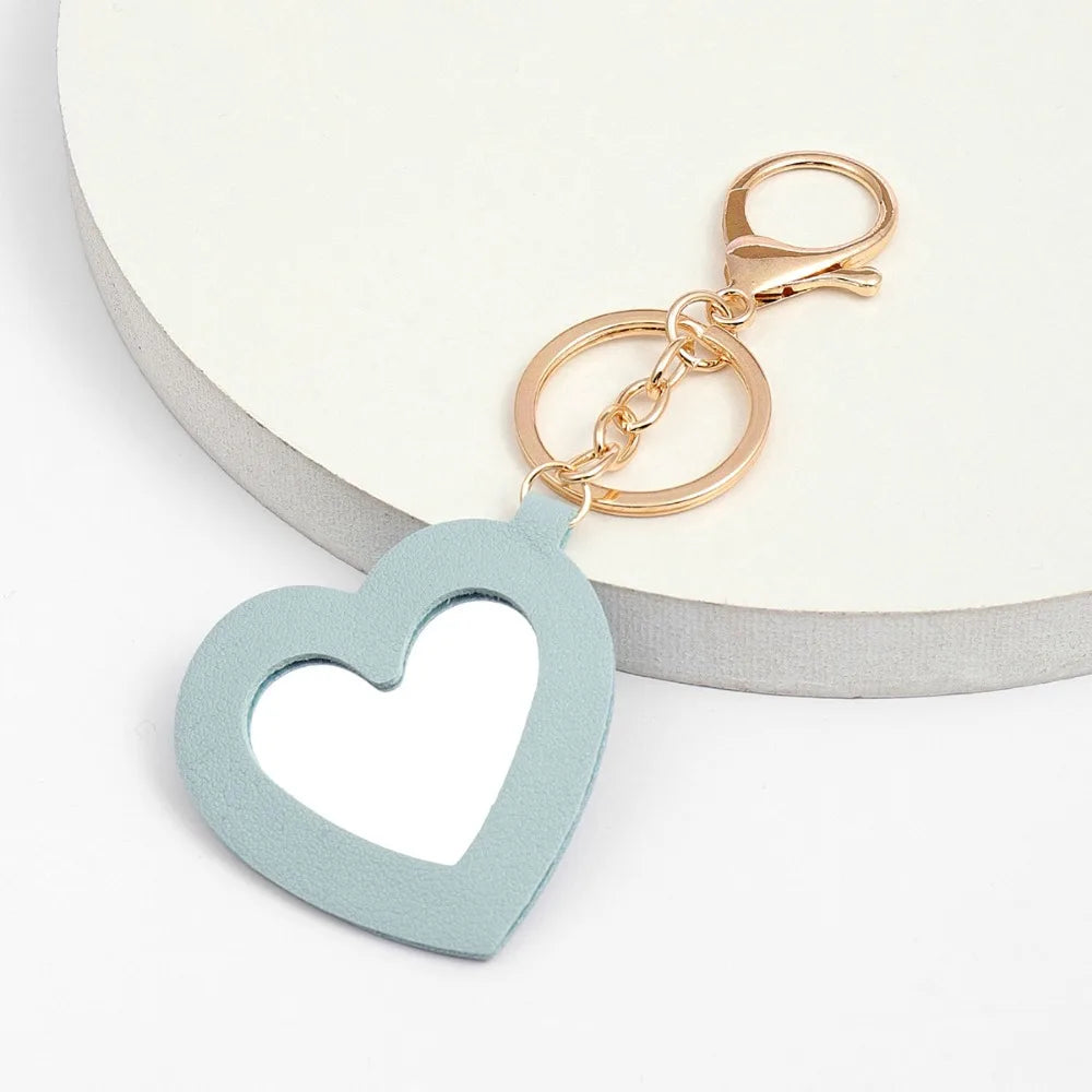 Custom LOGO Name Leather Put on Makeup Mirror Keychain Love Core Heart Keyring for Woman Pendant Key Ring Chain Gift