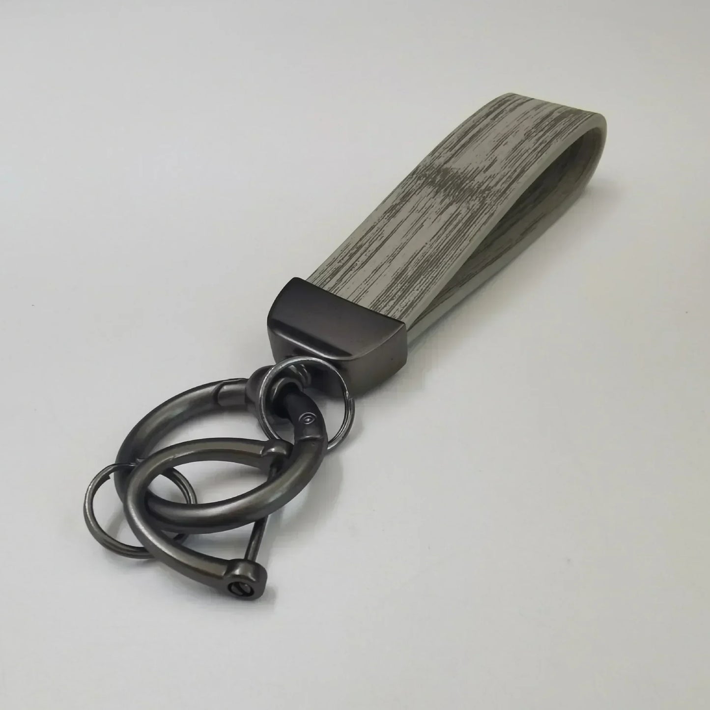 Custom Logo Name Tree Wood Grain Texture Car Moto Keychain Simple and Fashionable Keyring Key Chain Ring Bag Metal Pendant Gift