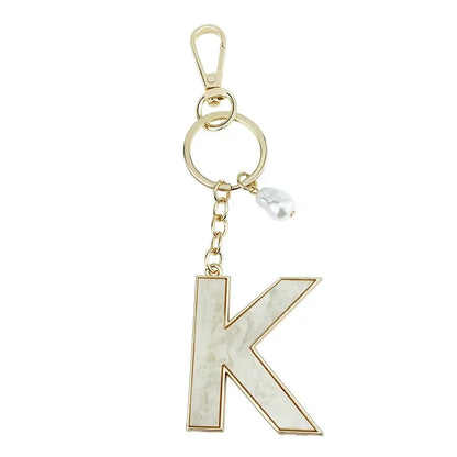 Fashion Pendant Keychain with Luxury Pearl Decoration A-Z Initials Keyring Couples Metal Initial Pendant DIY Gift for Men Women