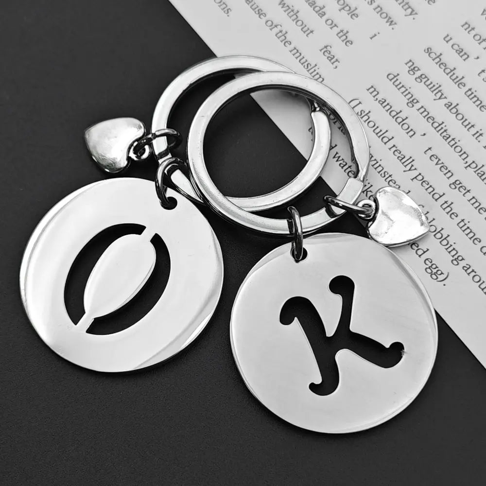 1PCS/2PCS Popular A-Z  Round Brand Stainless Steel Keychain 26 Letter Keyring  Pendant Key Ring Buckle Chains for Car Moto Gift