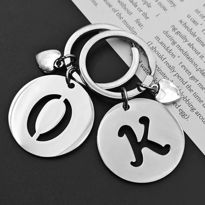 1PCS/2PCS Popular A-Z  Round Brand Stainless Steel Keychain 26 Letter Keyring  Pendant Key Ring Buckle Chains for Car Moto Gift
