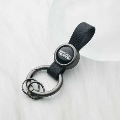 Creative Idea Car Keychain Custom Logo Name Leather Couple Key Ring Chain Buckle Chains Metal Vintage Keyring Pendant Moto Gift