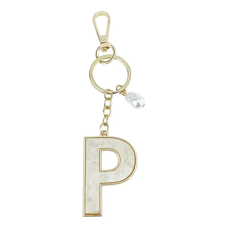 Fashion Pendant Keychain with Luxury Pearl Decoration A-Z Initials Keyring Couples Metal Initial Pendant DIY Gift for Men Women