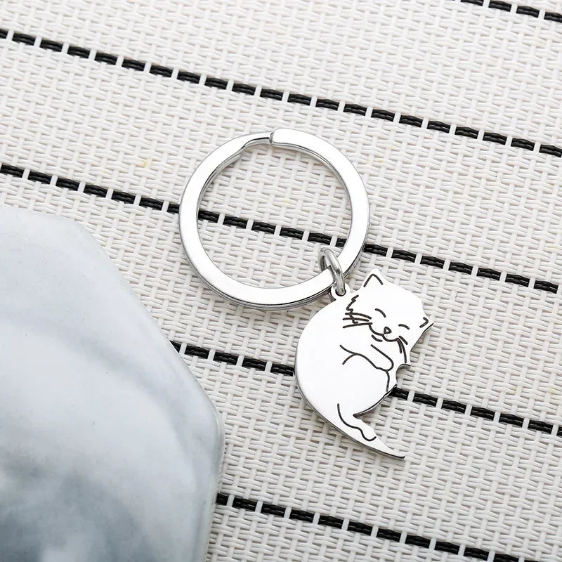 Valentine Creative Black and White Cartoon Cat Keychain Stainless Steel Keyring Y2K Cute Key Ring Chain Embrace Lovers Gift