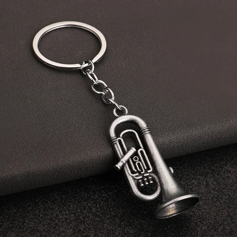 Creative Music Enthusiast Mini Metal Cute Keychain Saxophone Pendant Key Ring Accessories Personalized Keyring Lover Small Gift