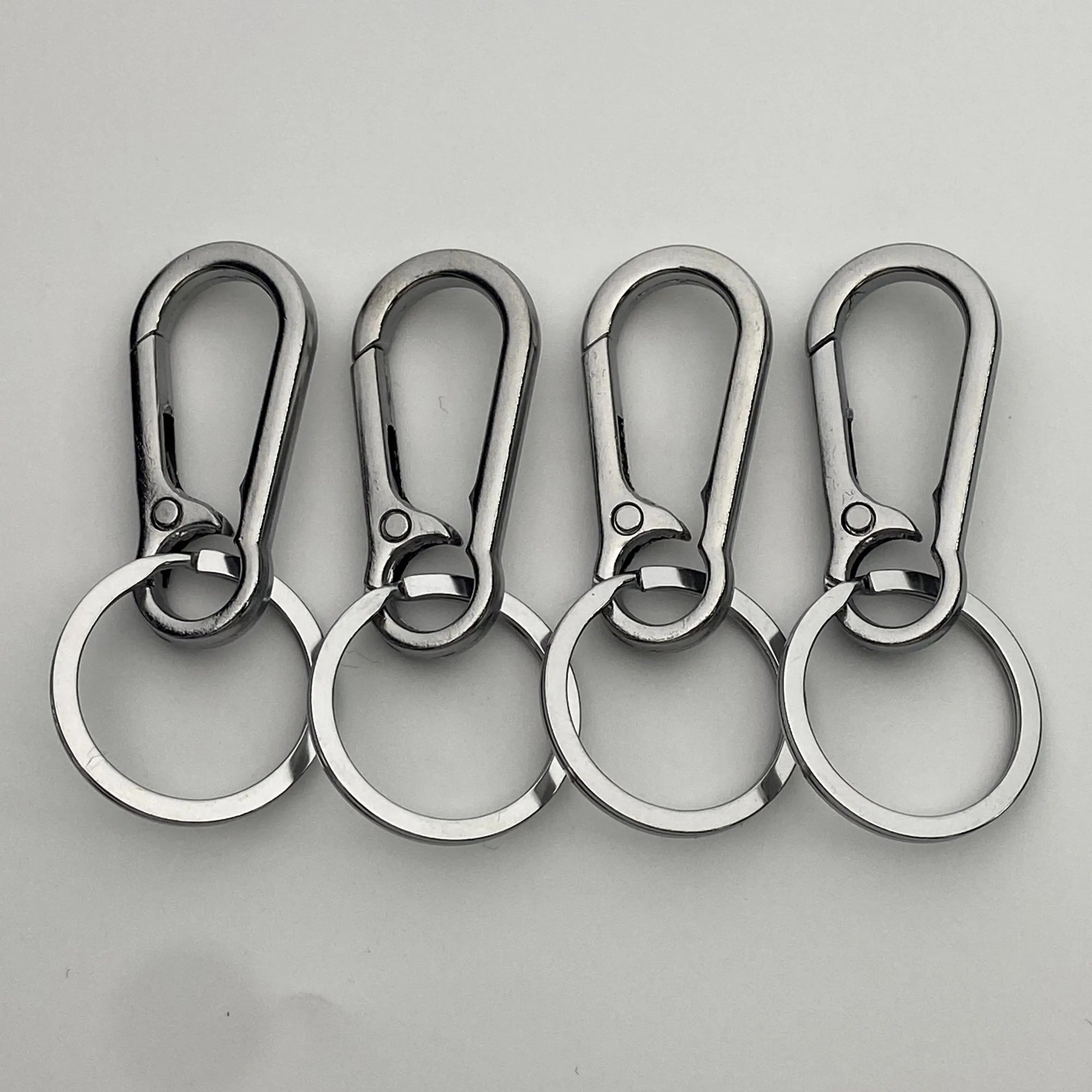 1/4PCS Personalized Leather Splicing Waist Hanging Car Keychain Metal Key Ring Chain Motorcycle Keyring Accessories for Man Gift