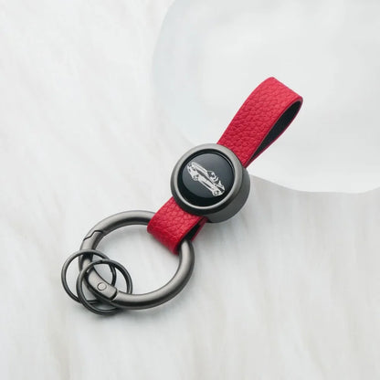 Creative Idea Car Keychain Custom Logo Name Leather Couple Key Ring Chain Buckle Chains Metal Vintage Keyring Pendant Moto Gift