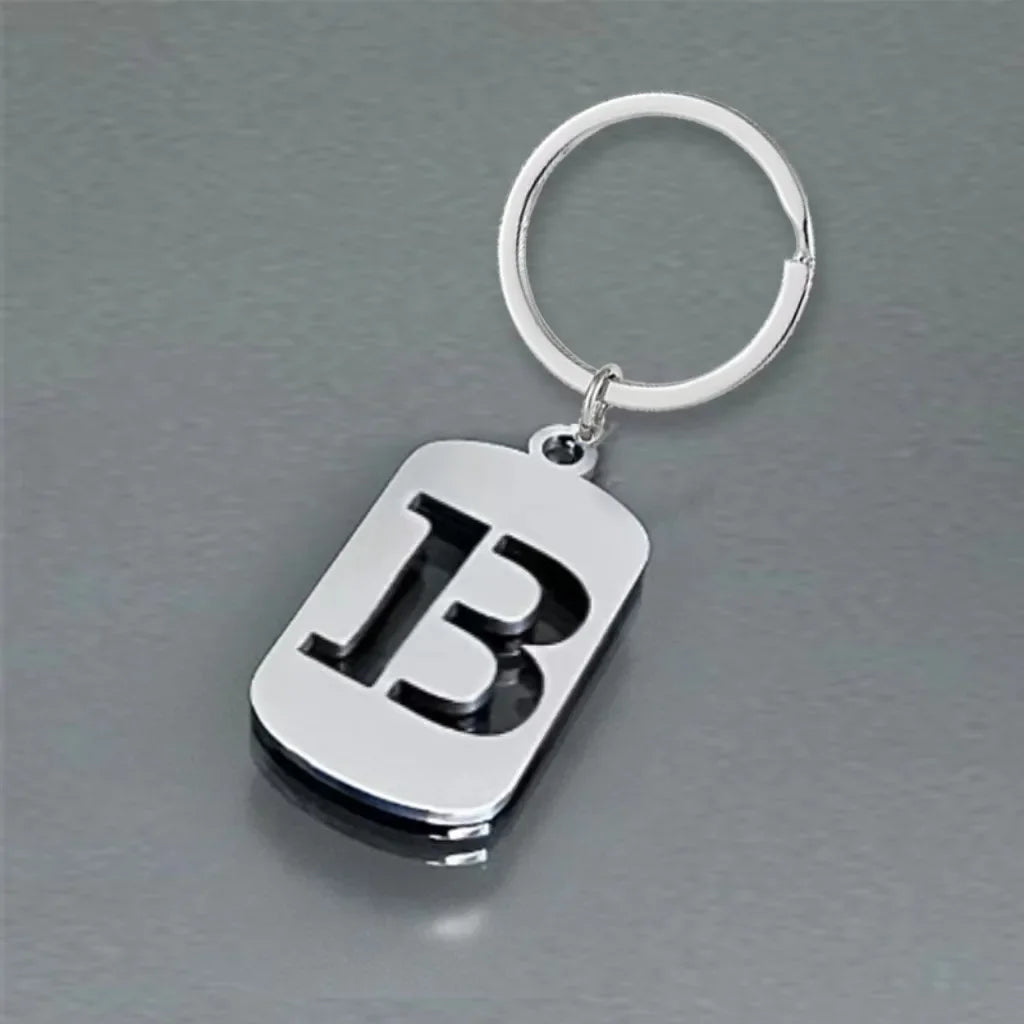 Popular A-Z Square Brand Stainless Steel Keychain 26 Letter Keyring Pendant Key Ring Buckle Chains for Car Motorcyle Gift