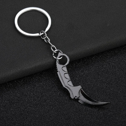 Ornaments Metal Keychain Military Enthusiasts Claw Knife Tactical Dagger Keyring Game Peripheral Pendant Key Chain Ring Gift