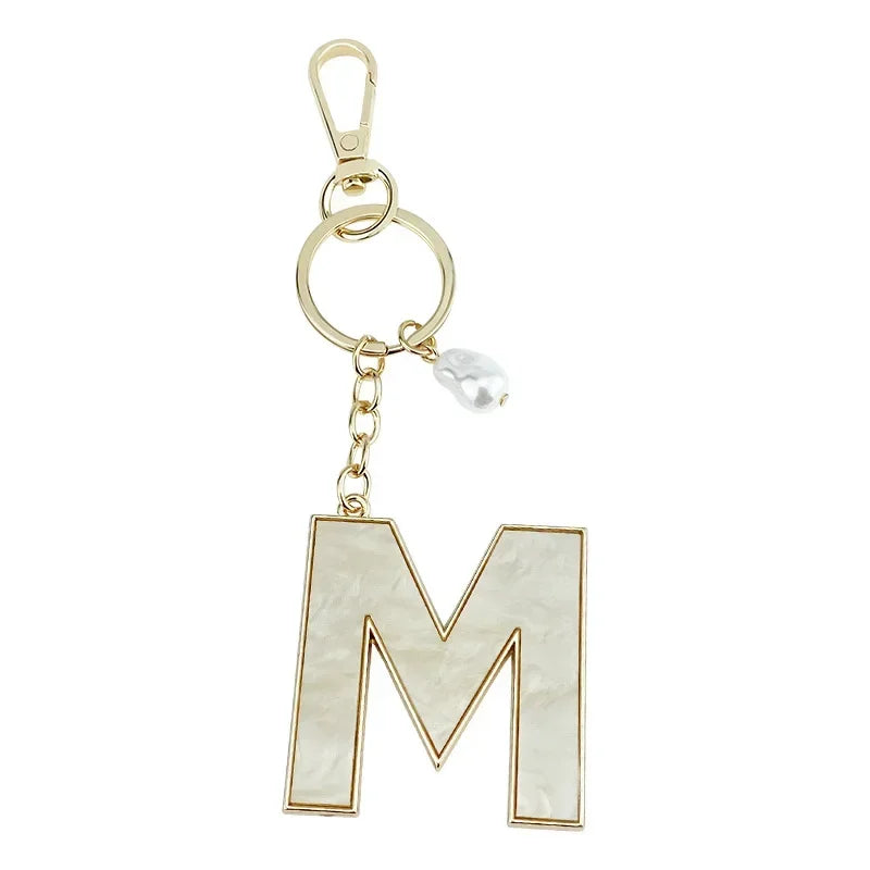 Fashion Pendant Keychain with Luxury Pearl Decoration A-Z Initials Keyring Couples Metal Initial Pendant DIY Gift for Men Women