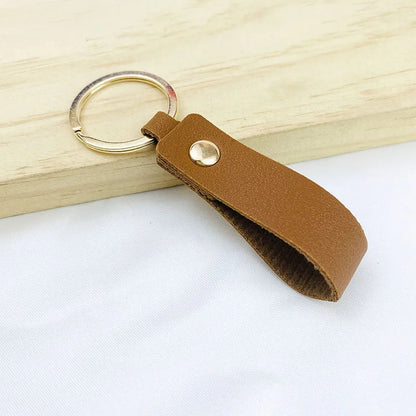 Creative Simple Solid Color PU Short Leather Keychain Customized Name Logo Text Keyring Car Moto Pendant Key Chain Ring Gift