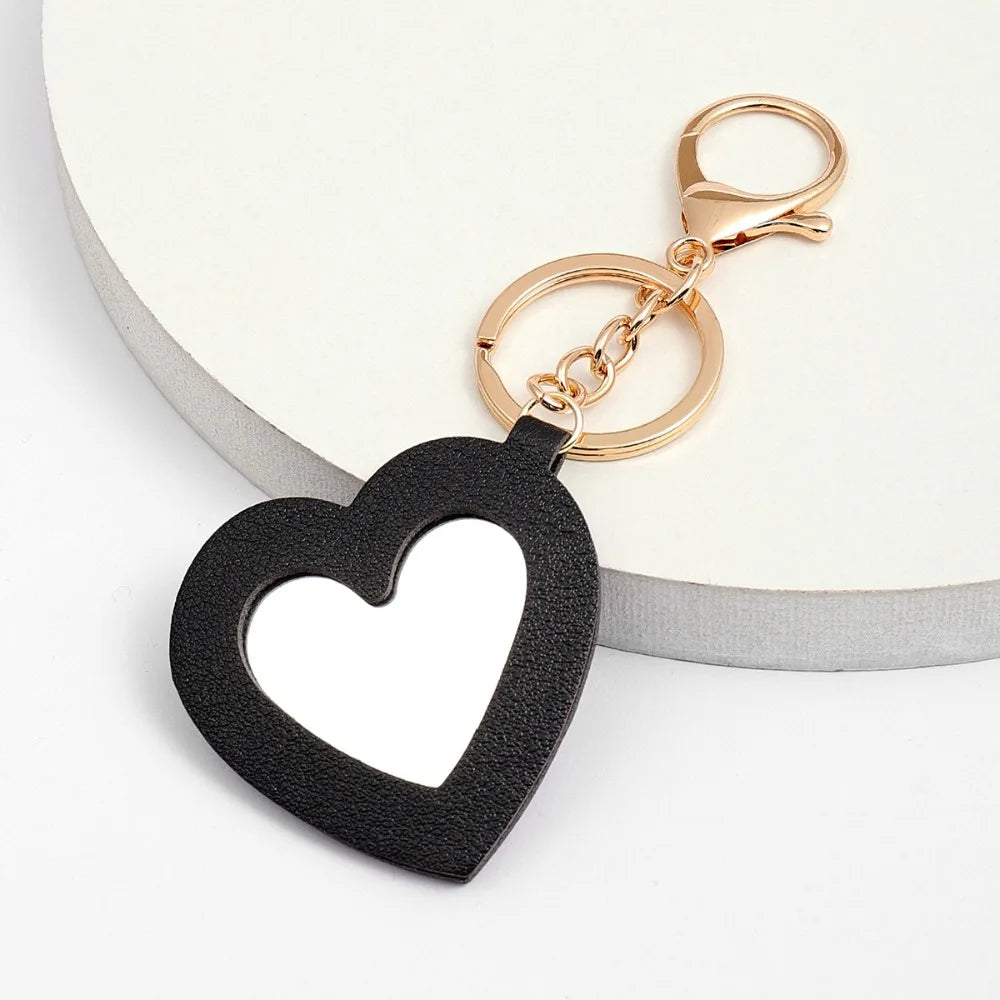 Custom  LOGO Name Leather Put on Makeup Mirror Keychain Love Core Heart Keyring for Woman Pendant Key Ring Chain Gift