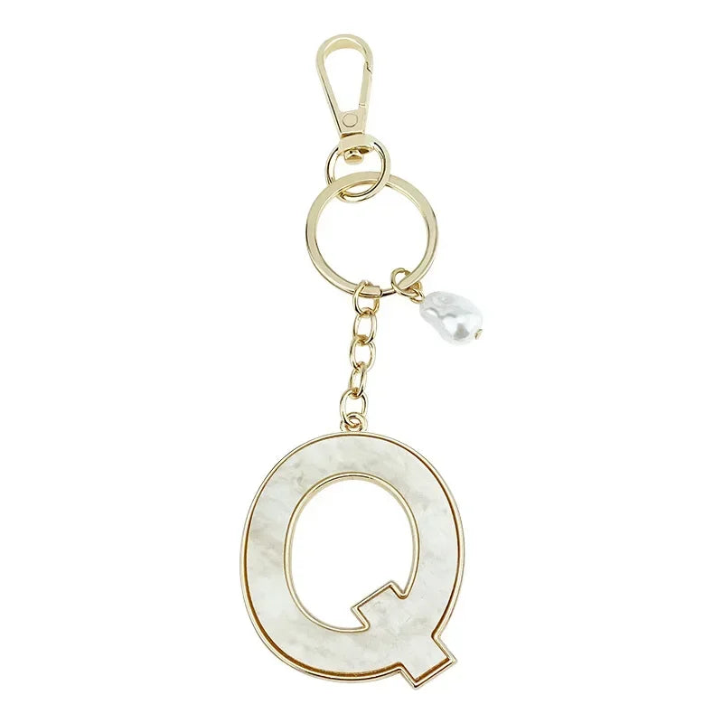 Fashion Pendant Keychain with Luxury Pearl Decoration A-Z Initials Keyring Couples Metal Initial Pendant DIY Gift for Men Women