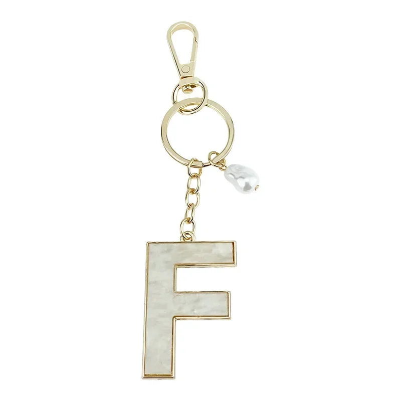 Fashion Pendant Keychain with Luxury Pearl Decoration A-Z Initials Keyring Couples Metal Initial Pendant DIY Gift for Men Women