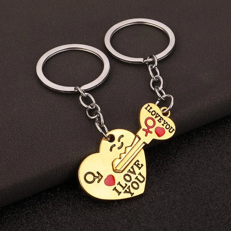 1Pair Creative Fashion Shaped Hearts Keychain Lovers Golden Silvery Valentine Keyring Metal Pendant Car Moto Key Chain Ring Gift