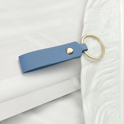 Creative Simple Solid Color PU Short Leather Keychain Customized Name Logo Text Keyring Car Moto Pendant Key Chain Ring Gift