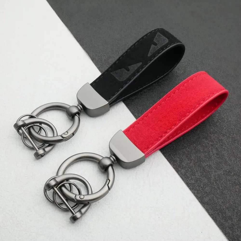 Personality Luxury Fur Leather Keychain Pendant Custom Laser Carving Logo Name Keyring Car Moto Metal Key Ring Chain Gift