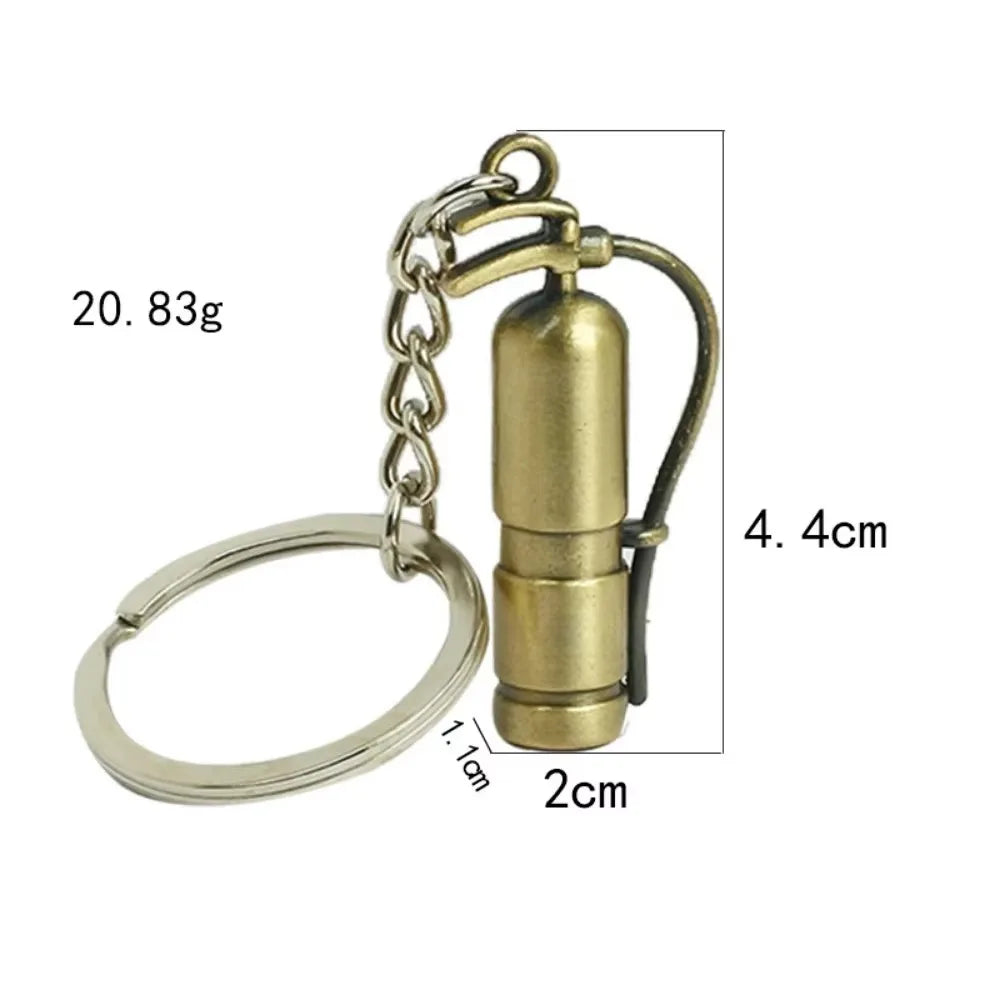 Custom Logo Mini Extinguisher Keychain Creative Metal Fire Fire Fighting Gift Key Chain Car Laser Engraving for Men Lover Gift