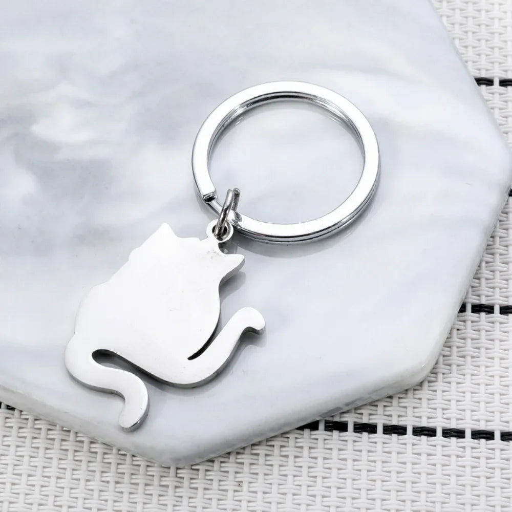 Popular Black and White Cat Keychain Couple Pendant Custom Logo Name Keyring Key Ring Buckle Chain Backpack Car Motorcyle Gift