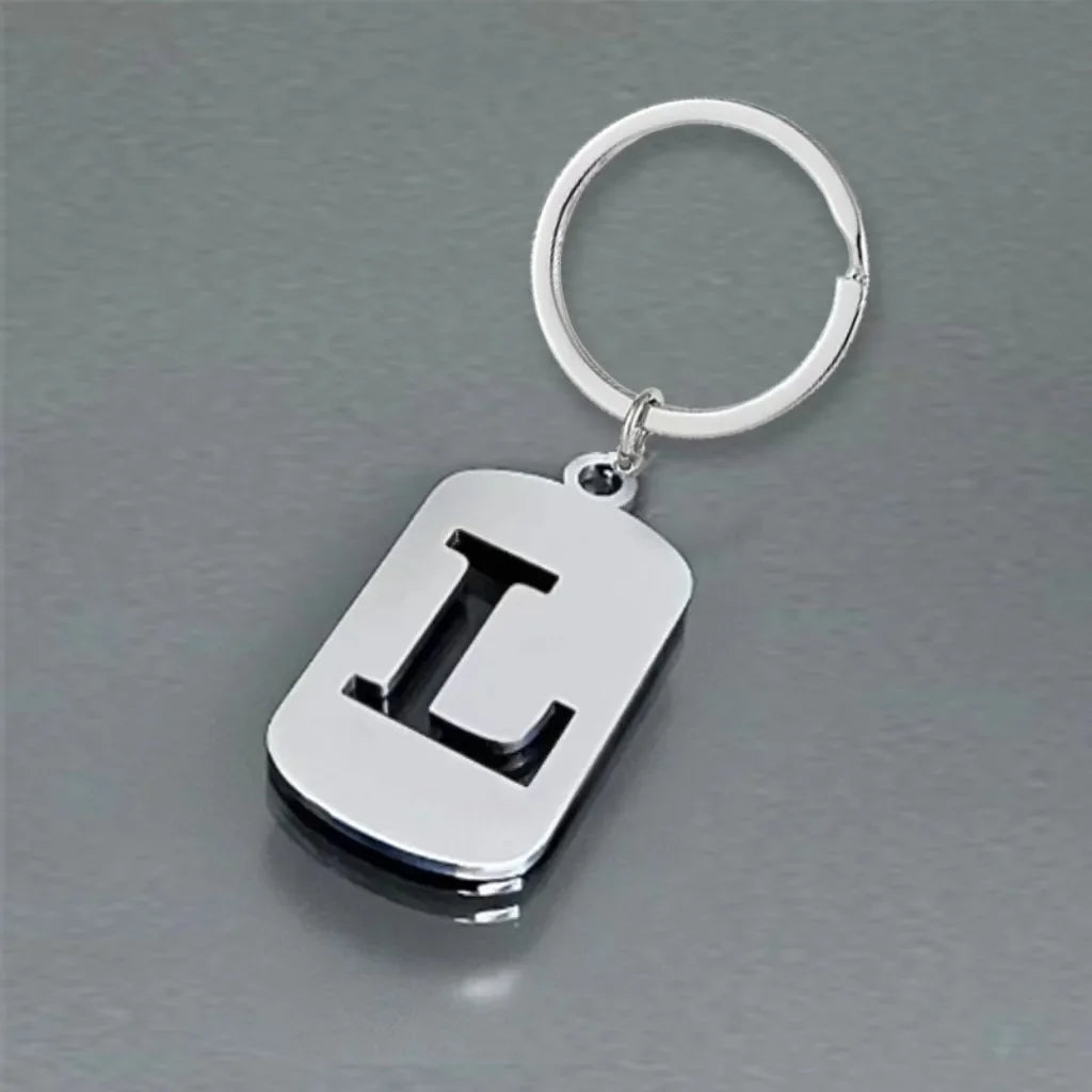 Popular A-Z Square Brand Stainless Steel Keychain 26 Letter Keyring Pendant Key Ring Buckle Chains for Car Motorcyle Gift