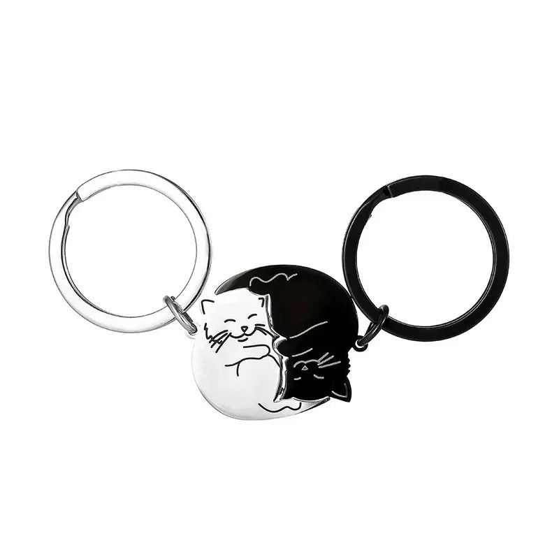 Valentine Creative Black and White Cartoon Cat Keychain Stainless Steel Keyring Y2K Cute Key Ring Chain Embrace Lovers Gift