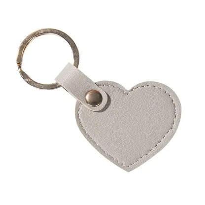 Custom Name Logo Creative Fashionable Leather Love Heart Keychain Pendant Bag Keyrings for Men and Women Key Chain Ring Gift