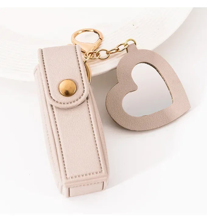 New Portable Lipstick Bag Packet Heart Mirror Keychain Mini Leather Custom Logo Name Key Chain Ring Small Versatile Keyring Gift