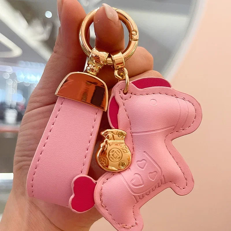 Custom Laser Engraving Name Originality Cowhide Metal Pony Multi Color Keychain Car Moto Keyring Key Ring Buckle Chains Gift