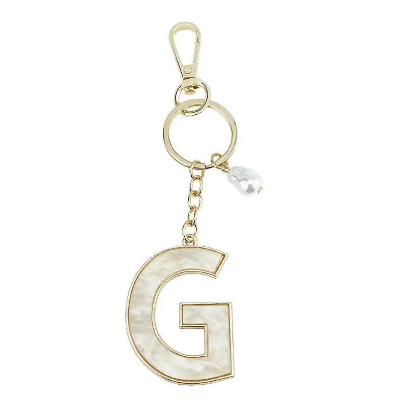 Fashion Pendant Keychain with Luxury Pearl Decoration A-Z Initials Keyring Couples Metal Initial Pendant DIY Gift for Men Women