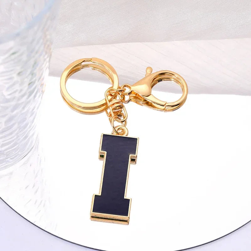 Fashion Bag Pendant Keychain A-Z Initials Keyring for Couples Metal Pendant DIY Gift for Men Women 26 Alphabet Accessories Gift