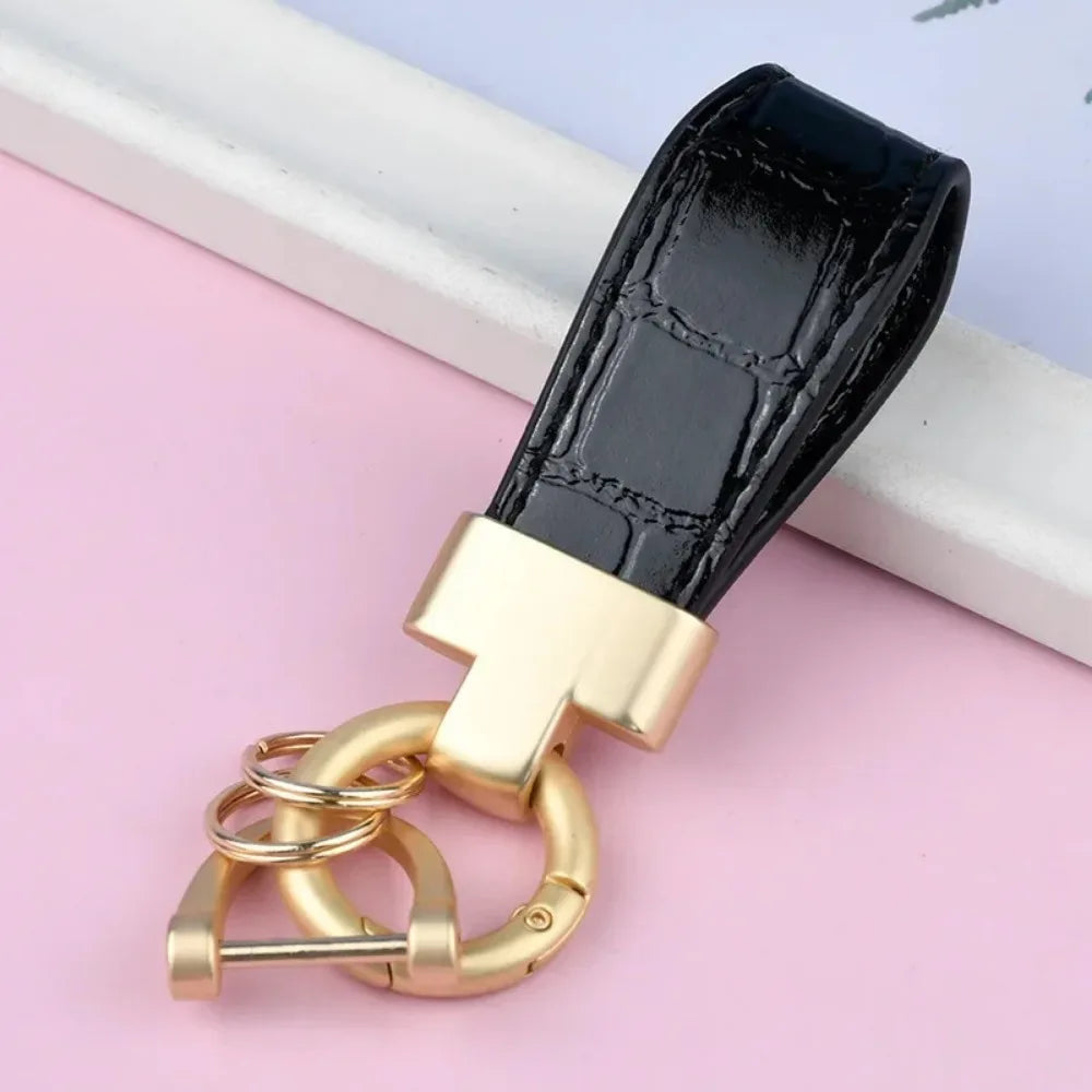 Custom Logo Name Luxury Leather Keychain PU Metal Accessories Backpack Keyring Car Motorcycle Women Girl Key Chain Ring Gift