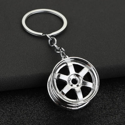 Creative Metal Mini Auto Parts Car Wheel Rim Keychain Auto Enthusiast Keyring Accessories Key Ring Chain for Men Lover Gift