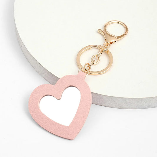 Custom  LOGO Name Leather Put on Makeup Mirror Keychain Love Core Heart Keyring for Woman Pendant Key Ring Chain Gift