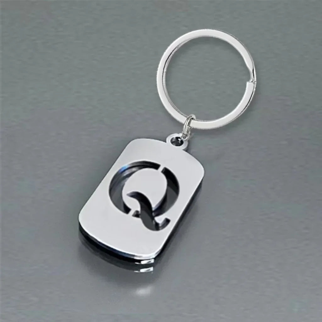 Popular A-Z Square Brand Stainless Steel Keychain 26 Letter Keyring Pendant Key Ring Buckle Chains for Car Motorcyle Gift